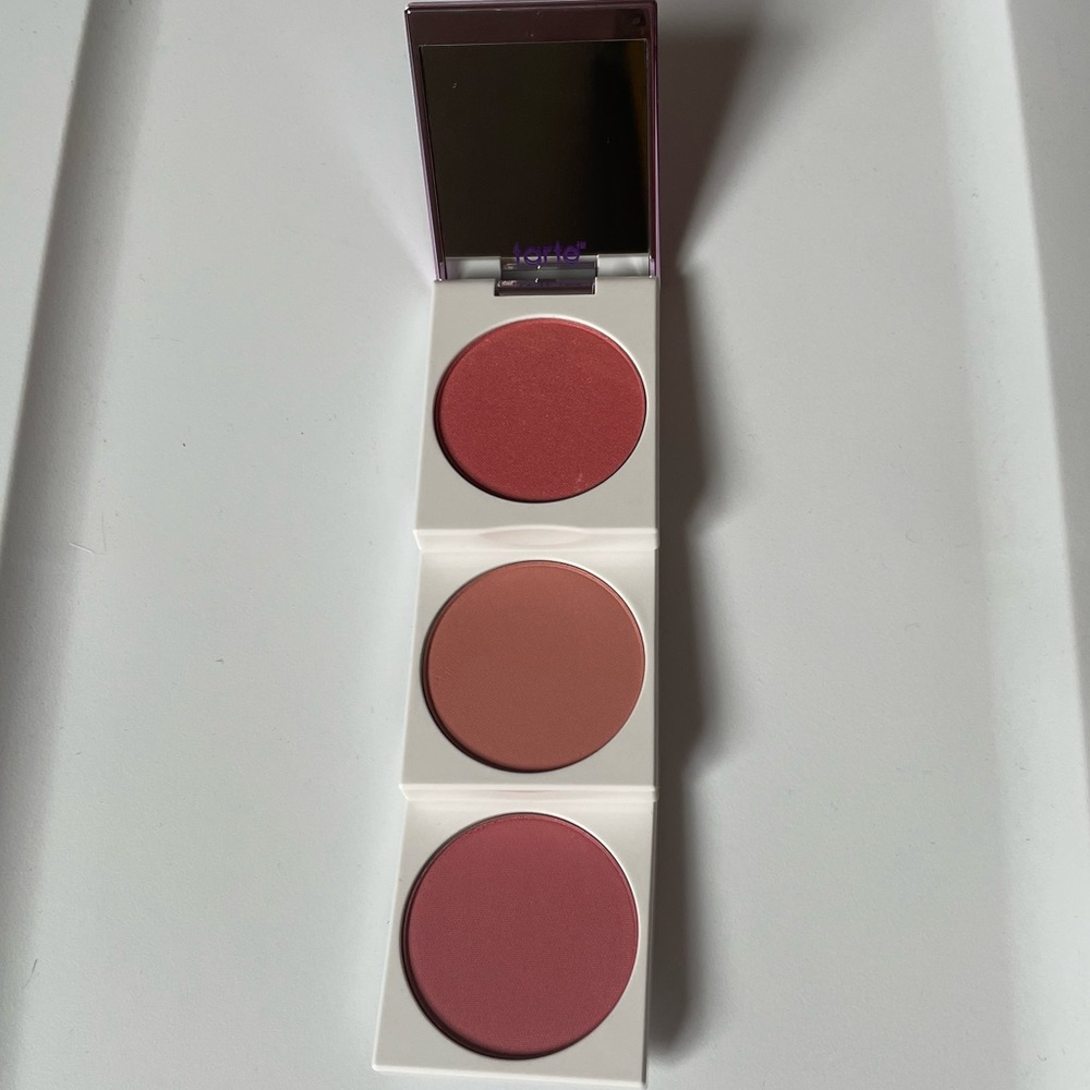 NWOT Tarte Amazonian Clay Cheek Wardrobe Blush Trio